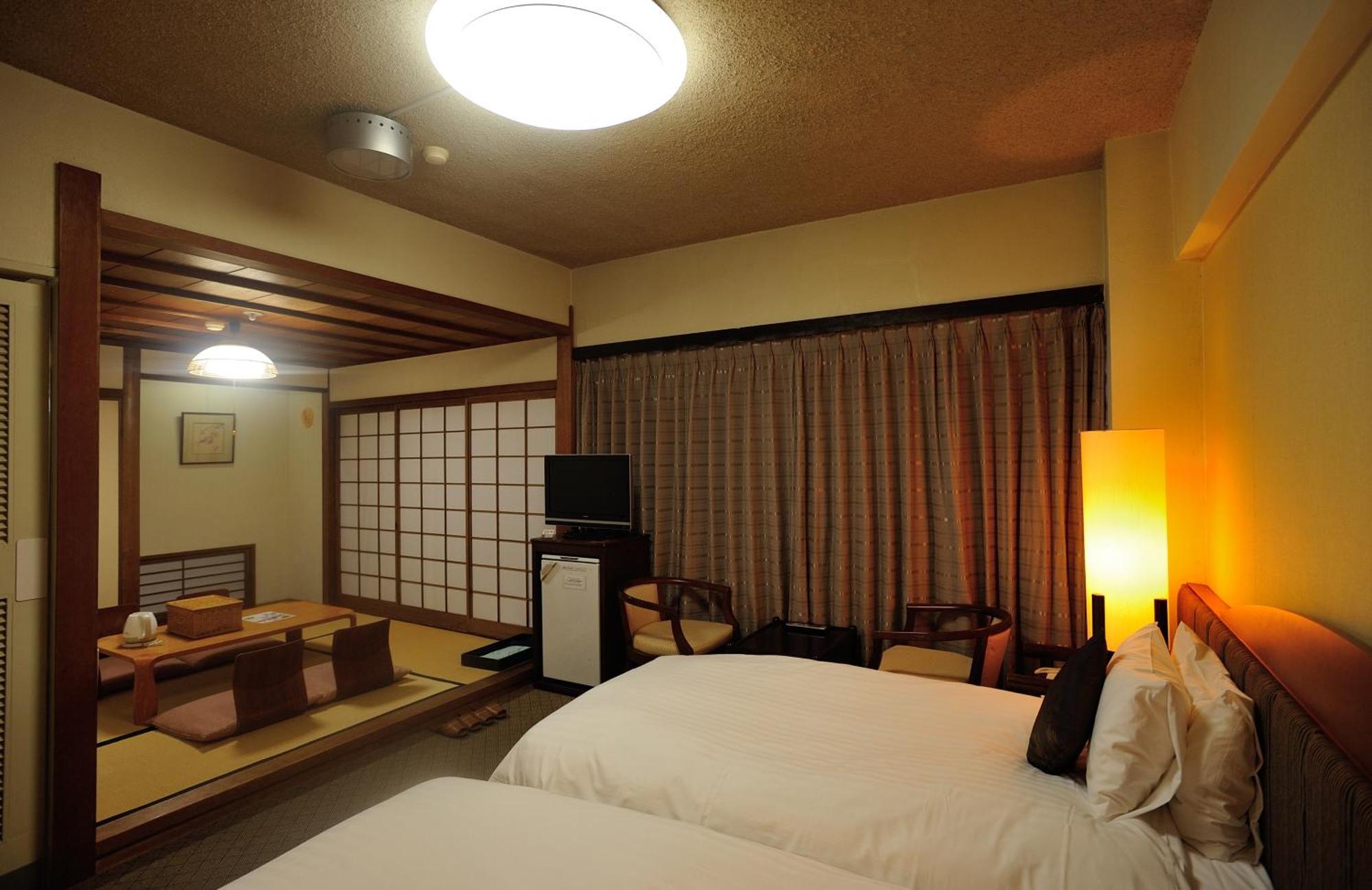 Ibusuki Royal Hotel Esterno foto