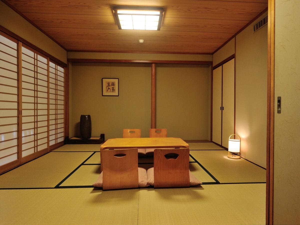 Ibusuki Royal Hotel Esterno foto